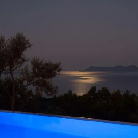 Nisi Вилла Сивота
